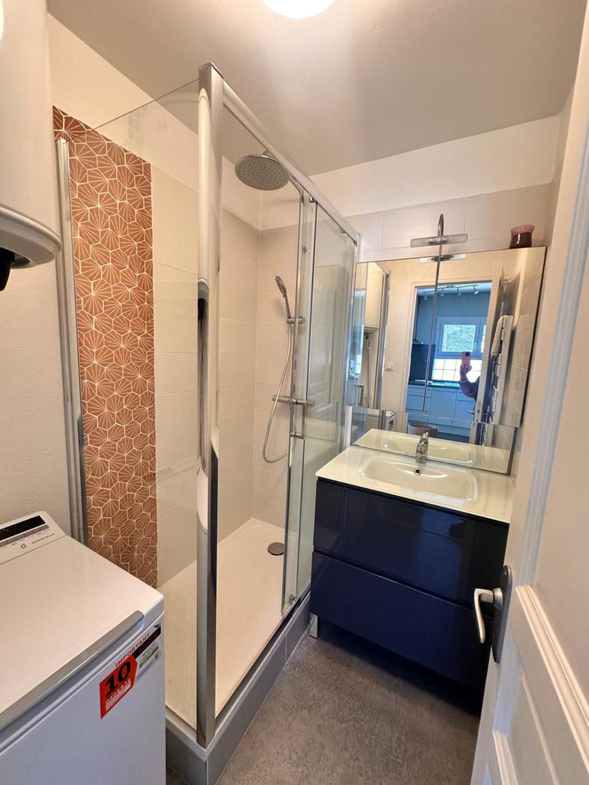 Le Neptune Appartement T2 Tout Confort Au Calme Et A Deux Pas De La Plage Le Grau-du-Roi Exterior photo